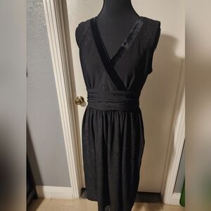 Sandra Darren Black Dress With Floral Detail Size 10p